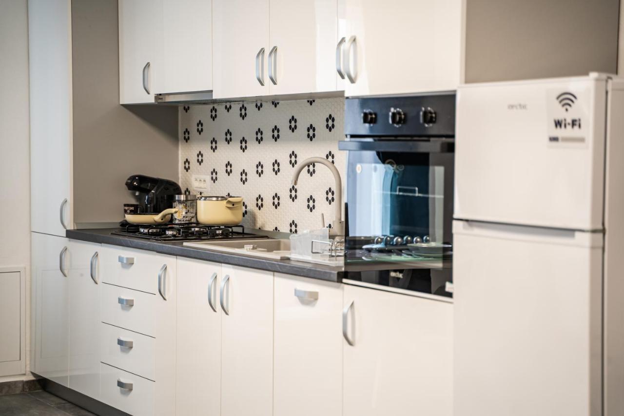 Modern Apartment In Dumbravita Dumbravita  Luaran gambar